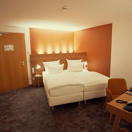 Hotel Adler Asperg Exterior photo